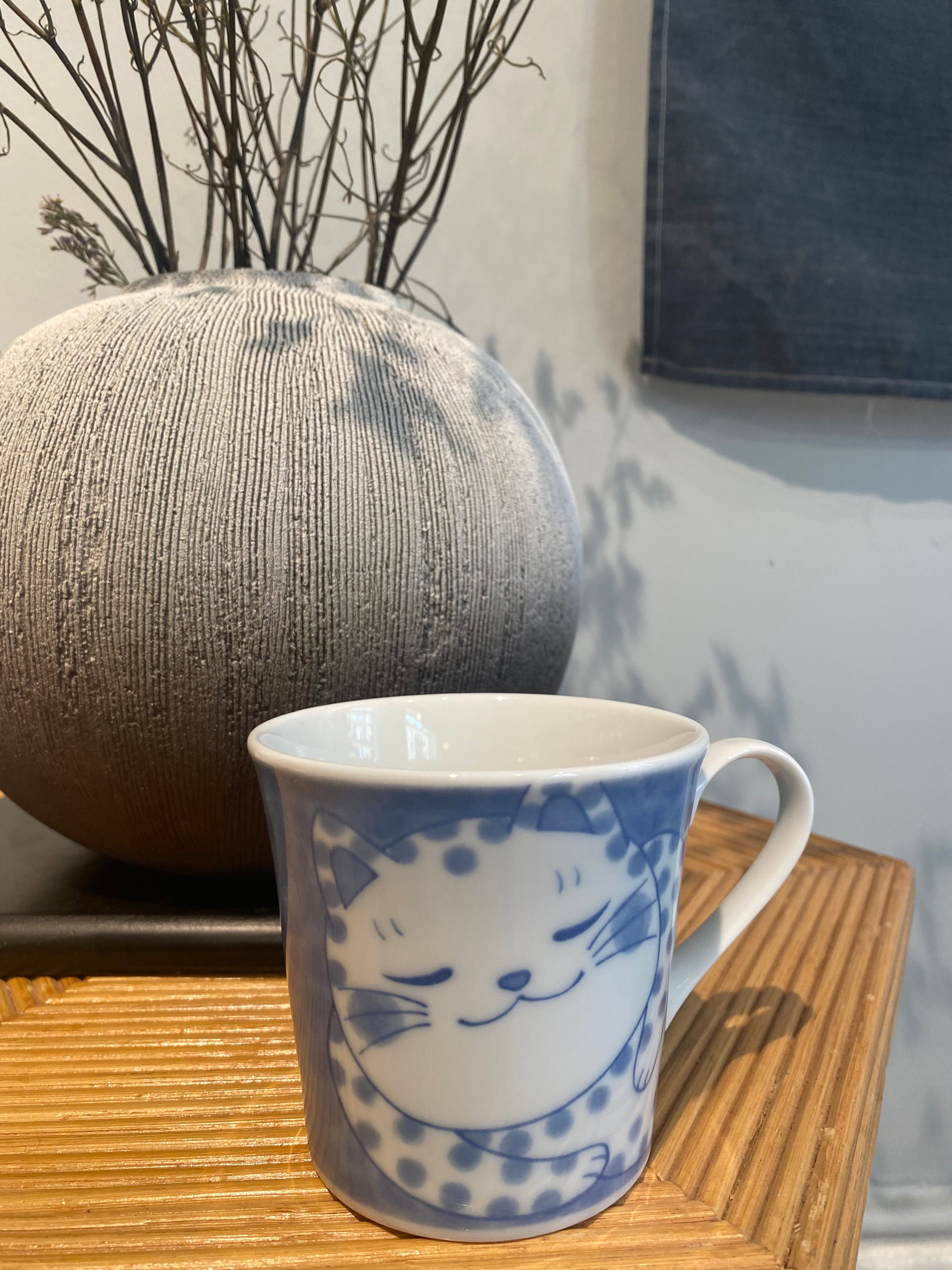 Fat Cat - cat cup dotted