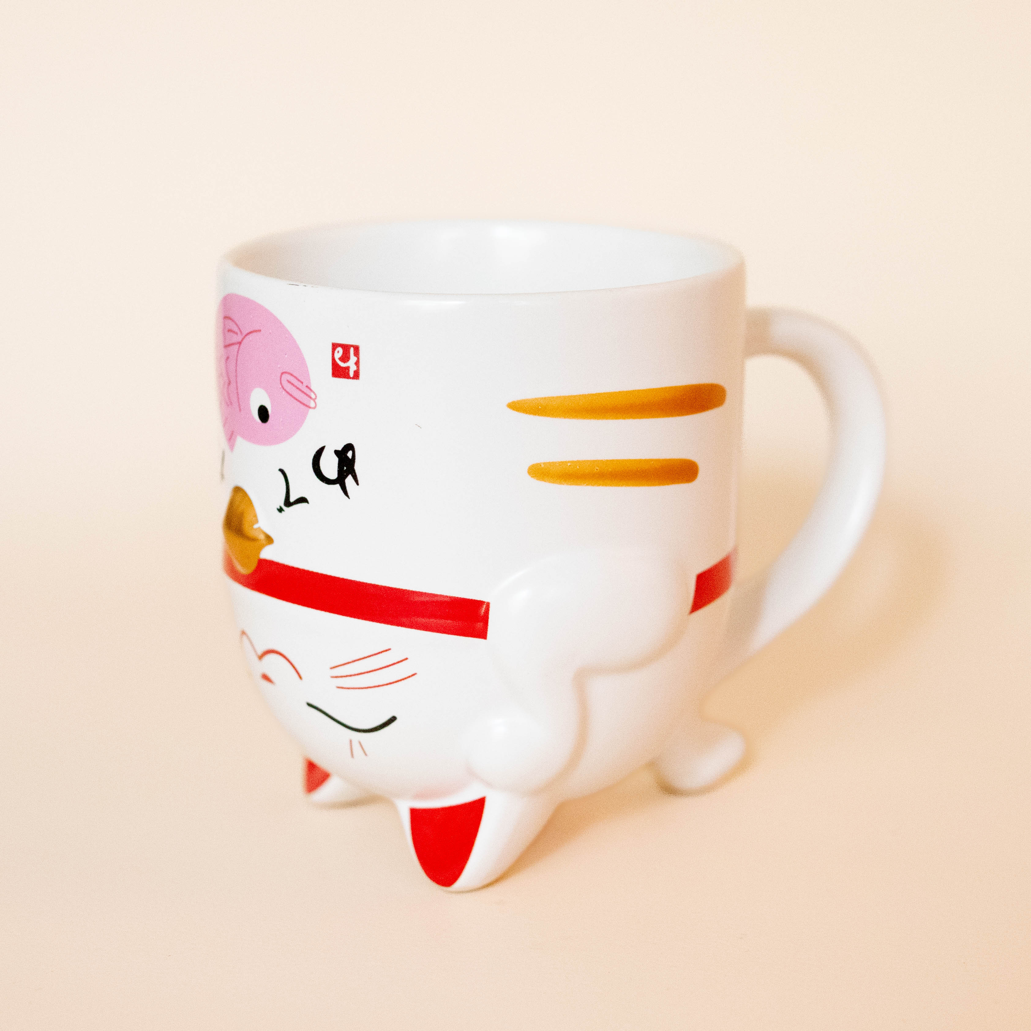 Lucky cat cup