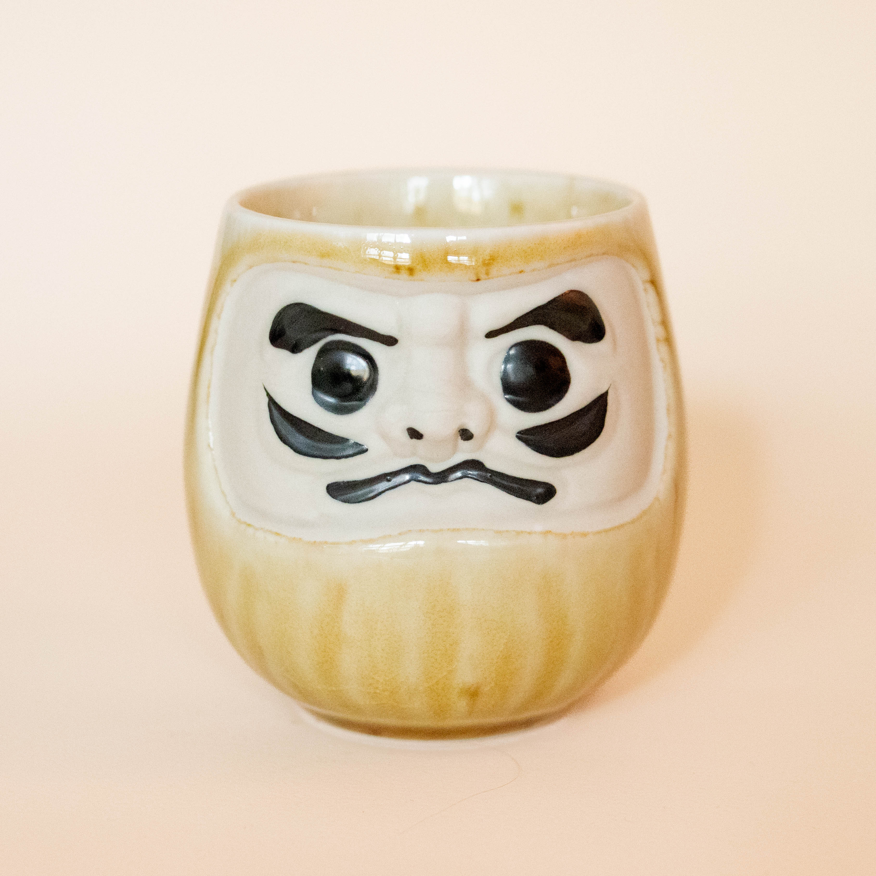 Daruma cup beige