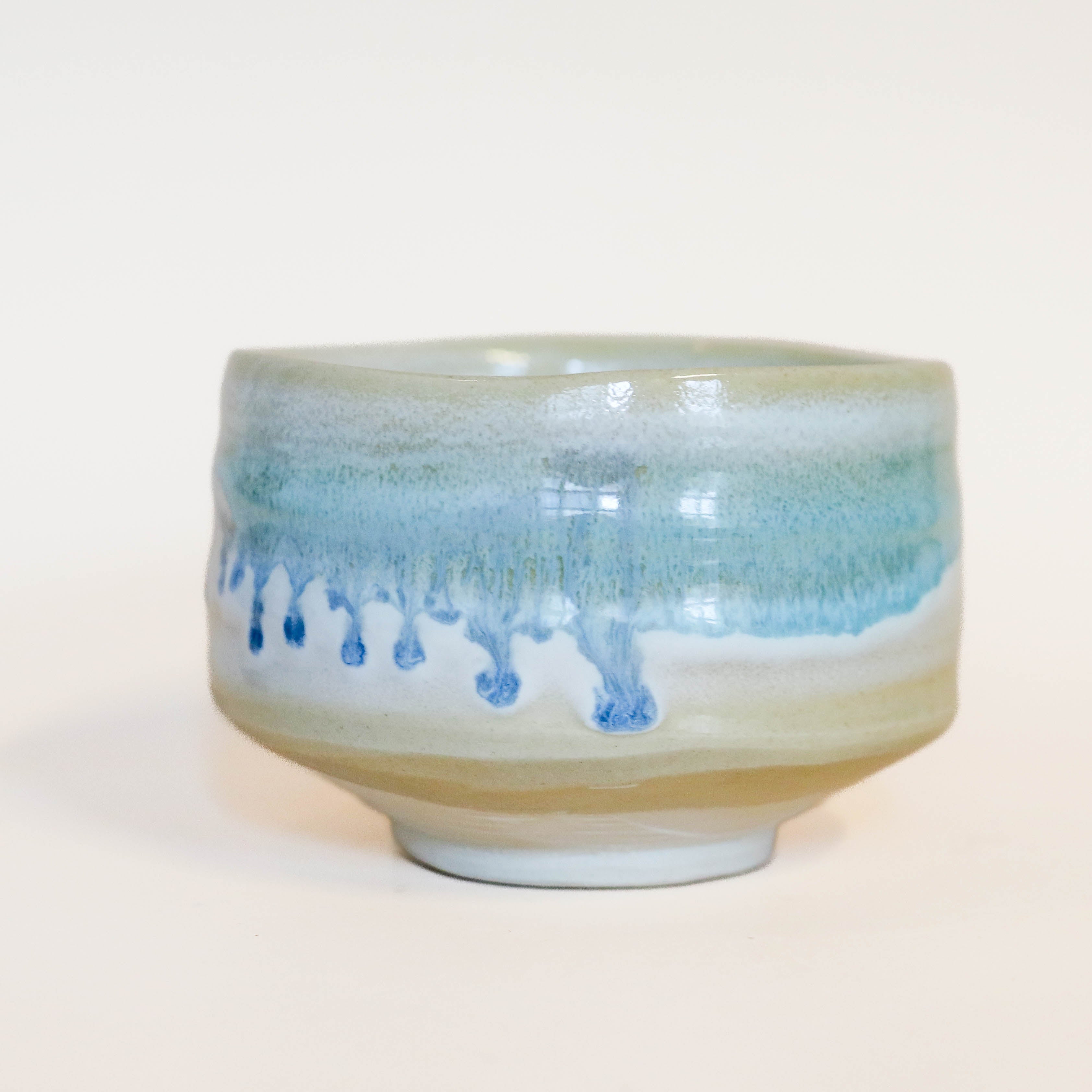 Matcha cup - Beige and turquoise/blue glaze