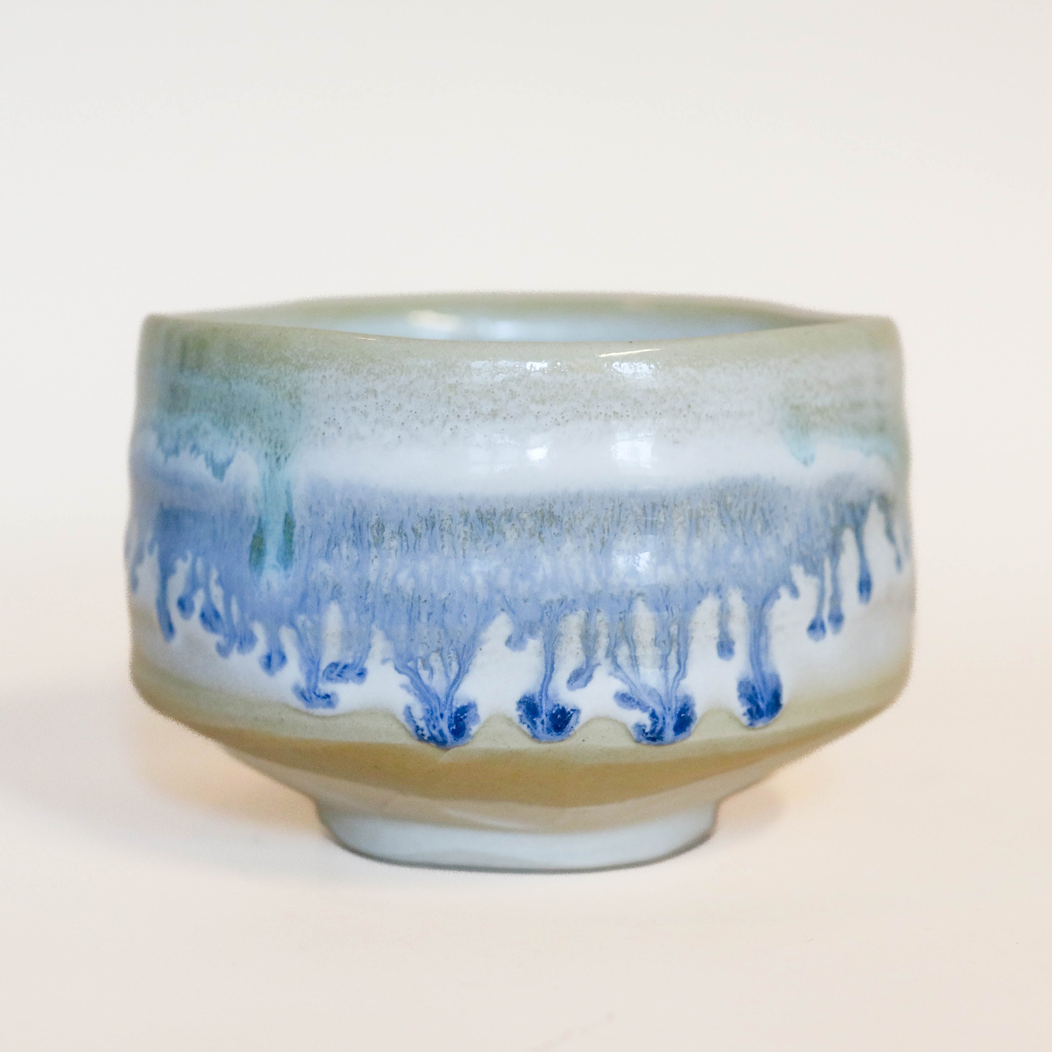 Matcha cup - Beige and turquoise/blue glaze