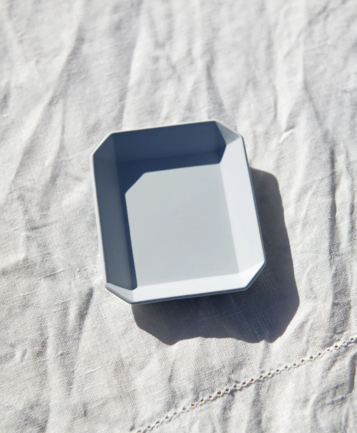 TY Square Plate Gray 90 unglazed