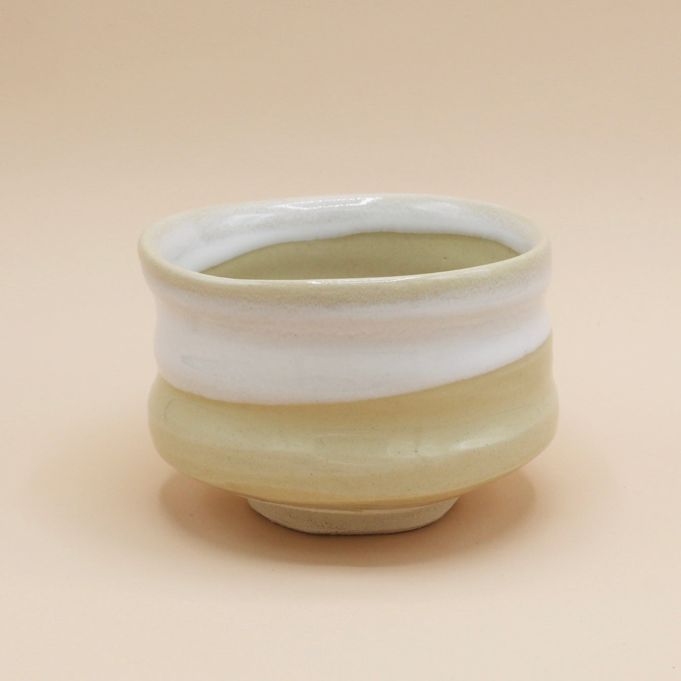 Matcha cup - Beige and white glaze